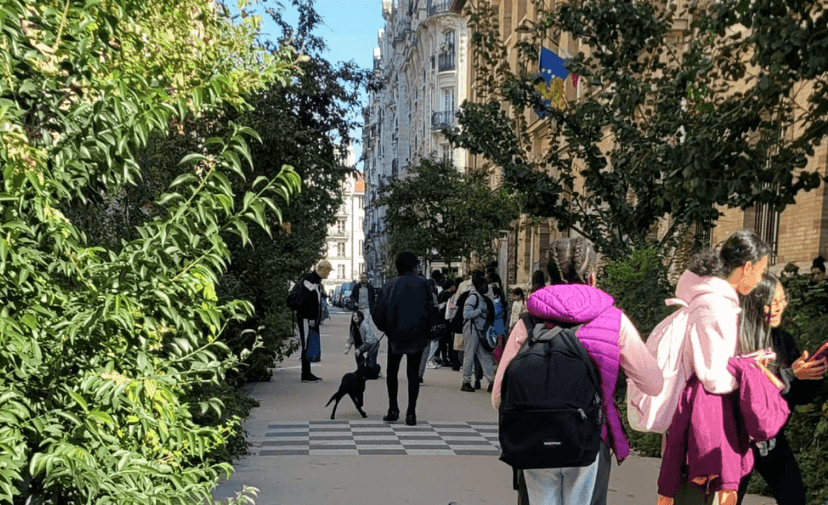 Rues aux écoles en París